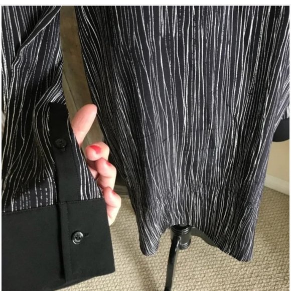 Vince Silk Wavy Stripe Shirt Dress Tunic Oversized Striped Black NWOT - Picture 3 of 5